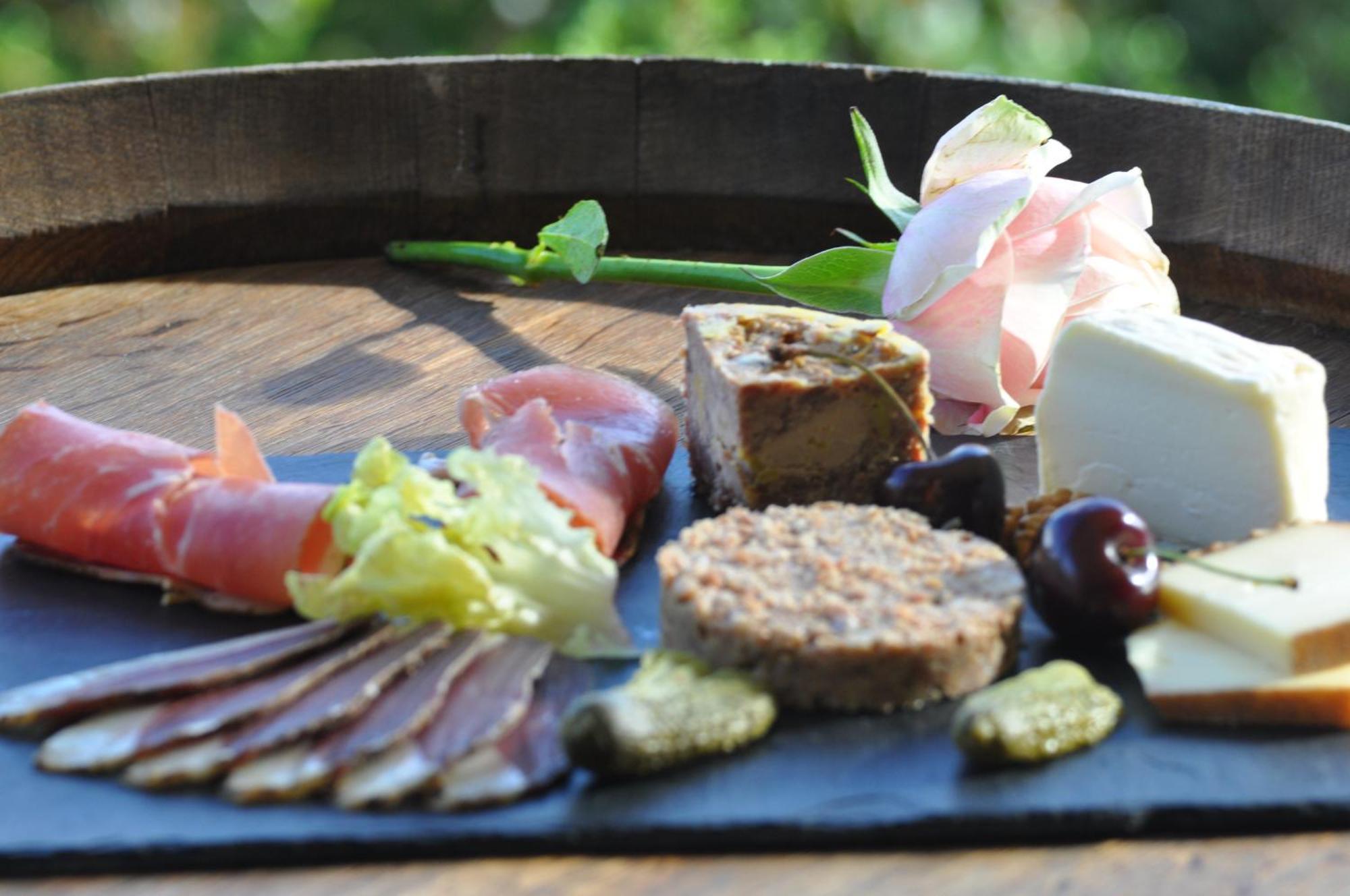 Le Lion D'Or En Perigord Bed and Breakfast Mauzac-et-Grand-Castang Eksteriør billede