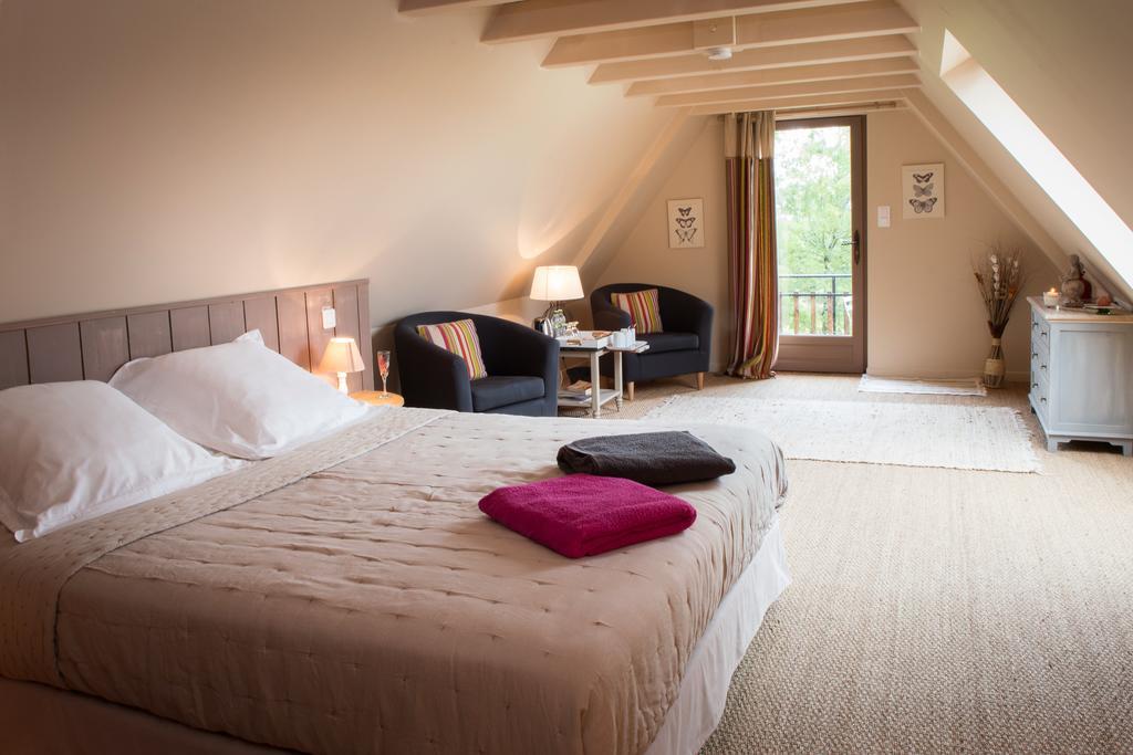 Le Lion D'Or En Perigord Bed and Breakfast Mauzac-et-Grand-Castang Eksteriør billede